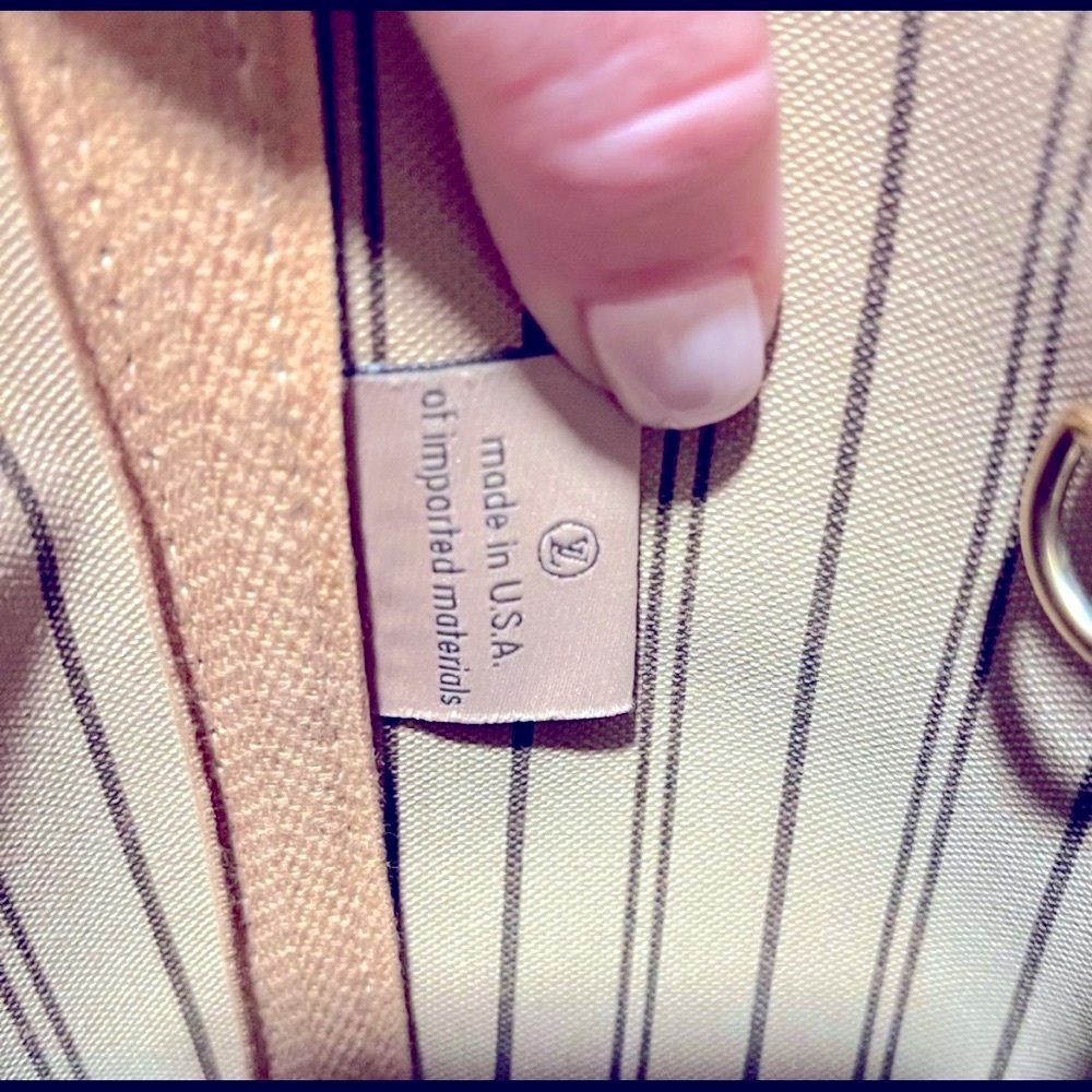 % Authentic Luis Vuitton Neverfull Mm Monogram Ex… - image 5